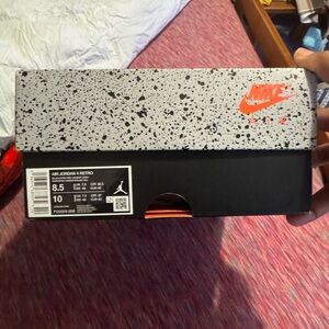 Nike Air Jordan 4 Retro Box with Speckled Design